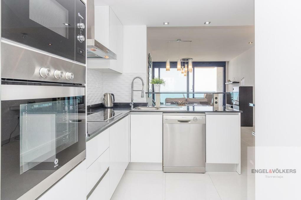 Sea Senses Apartment Torrevieja Bagian luar foto